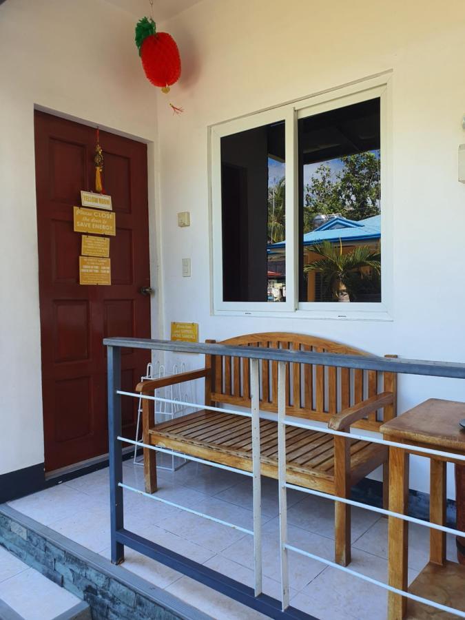 L & M Hearthstones Lodge Oslob Dış mekan fotoğraf