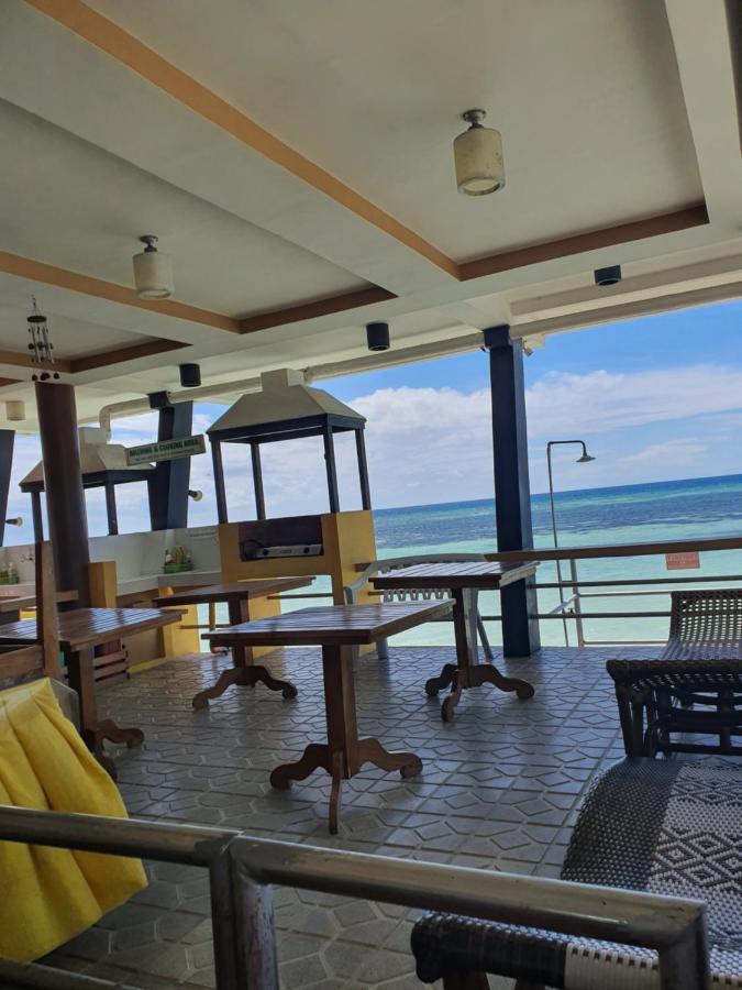 L & M Hearthstones Lodge Oslob Dış mekan fotoğraf