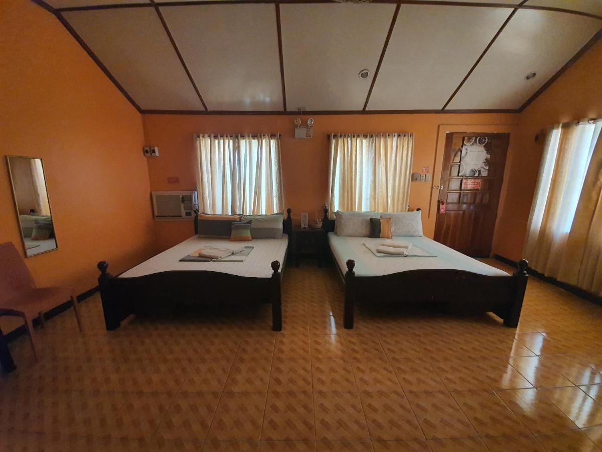 L & M Hearthstones Lodge Oslob Dış mekan fotoğraf