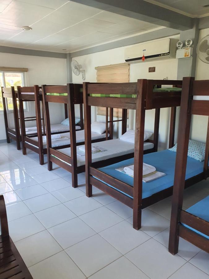 L & M Hearthstones Lodge Oslob Dış mekan fotoğraf