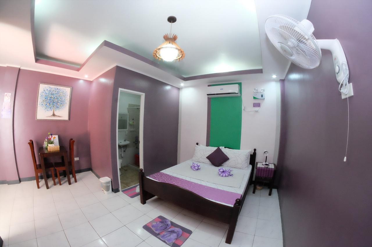 L & M Hearthstones Lodge Oslob Dış mekan fotoğraf