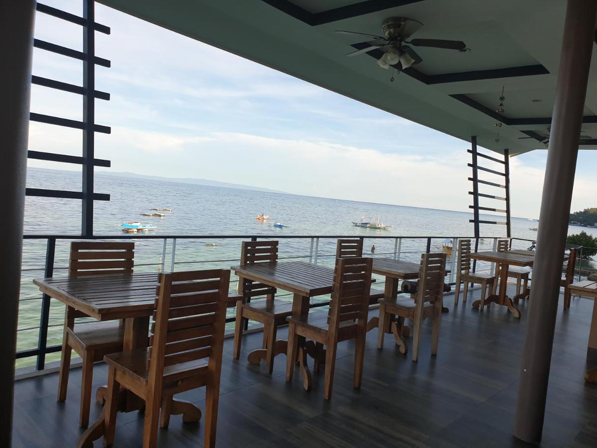 L & M Hearthstones Lodge Oslob Dış mekan fotoğraf
